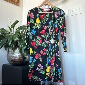 CALVIN KLEIN FLORAL FAUX-WRAP SHEATH DRESS SZ M Gold Buckle Black Green V neck